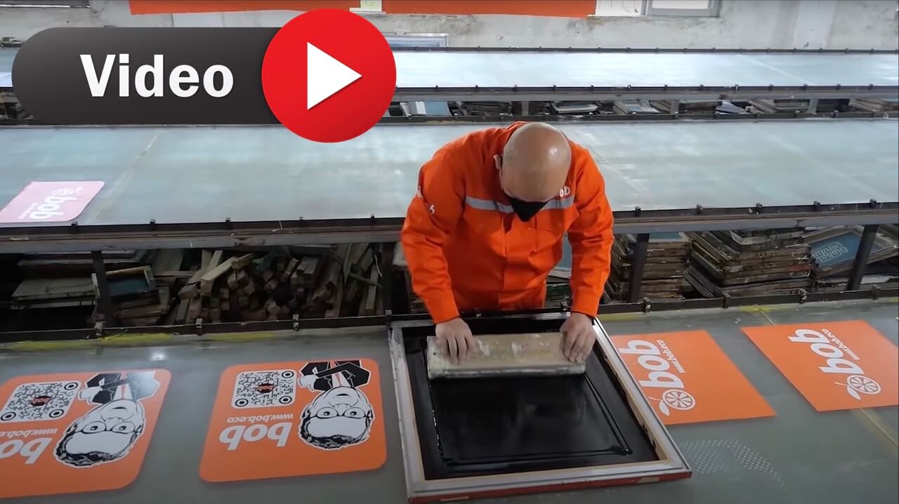 Video | How Bob's Smart Delivery boxes are made.
